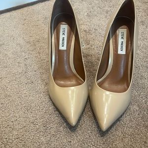Women Pumps